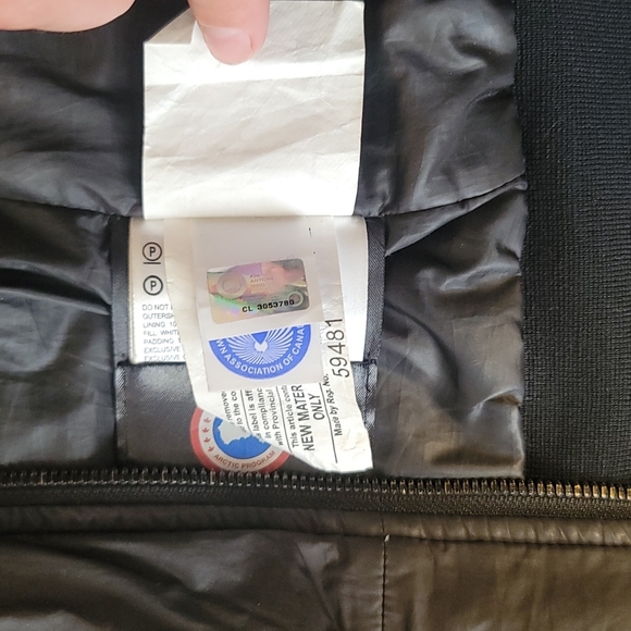 Canada goose large jacket - Picture 6 of 8